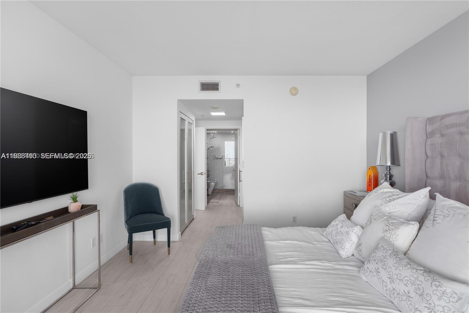 ONE MIAMI EAST CONDO - Residential Lease