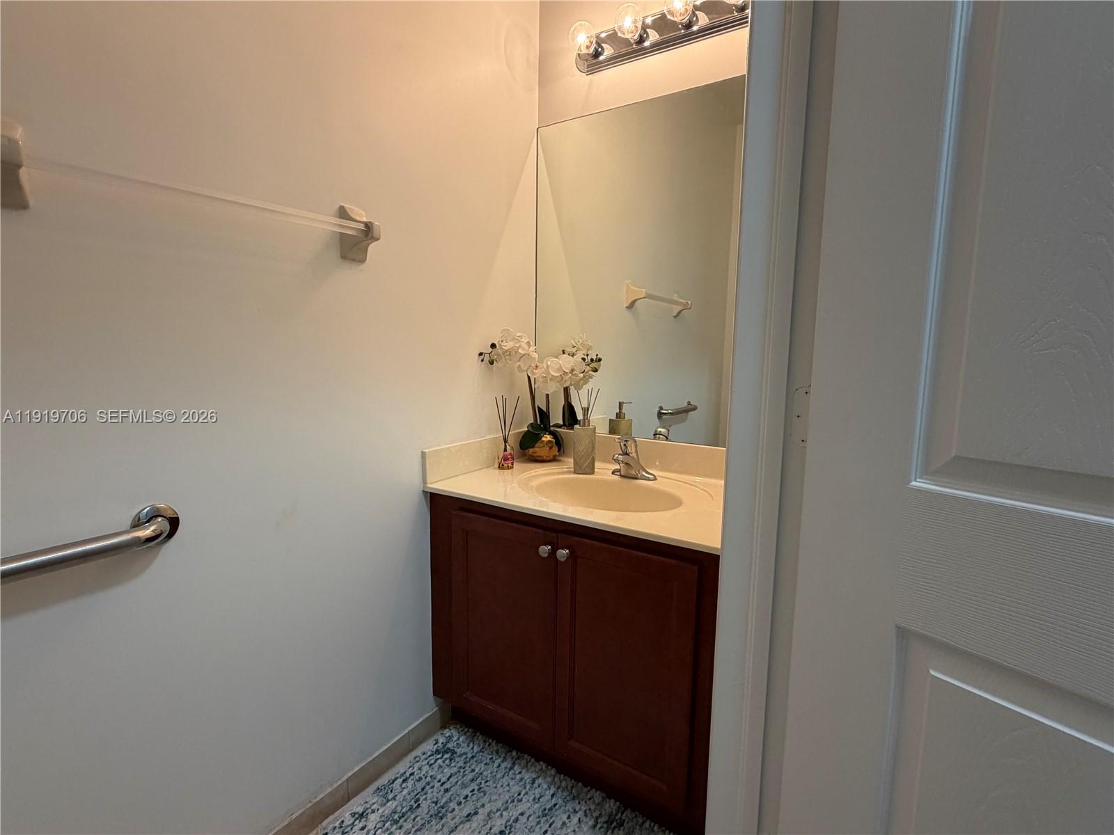 ENCLAVE AT BLACK POINT MA - Residential