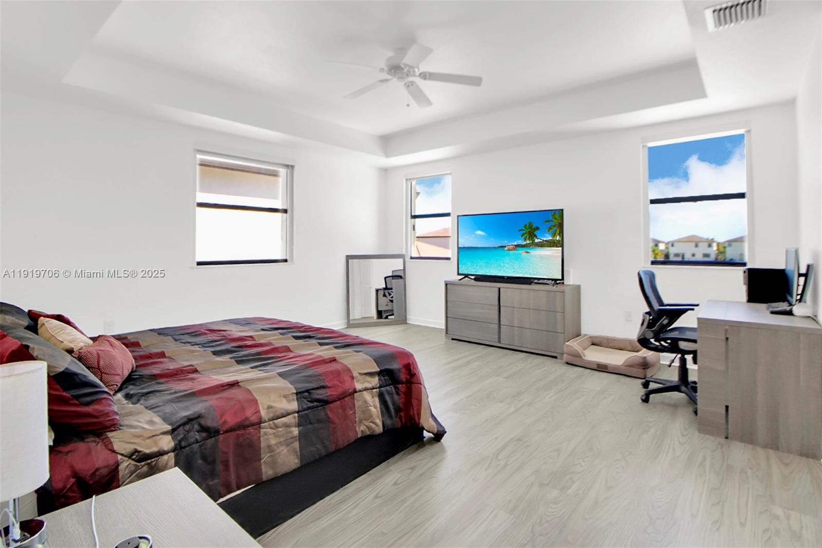 ENCLAVE AT BLACK POINT MA - Residential