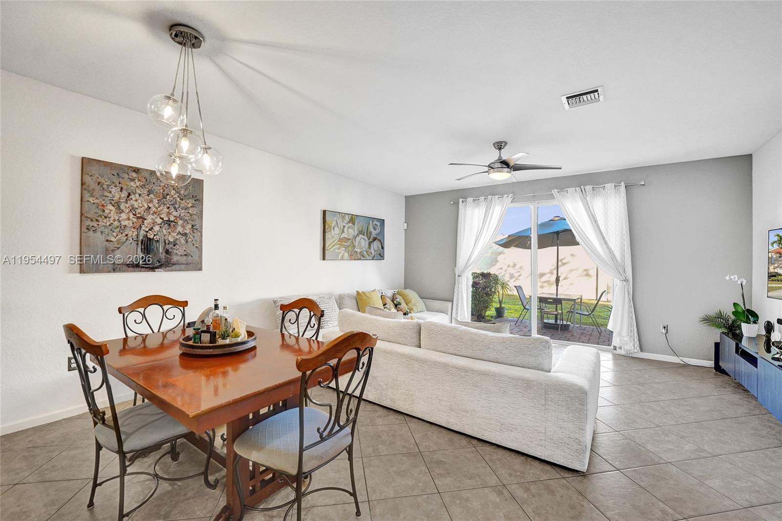 SADDLE BRIDGE - Residential