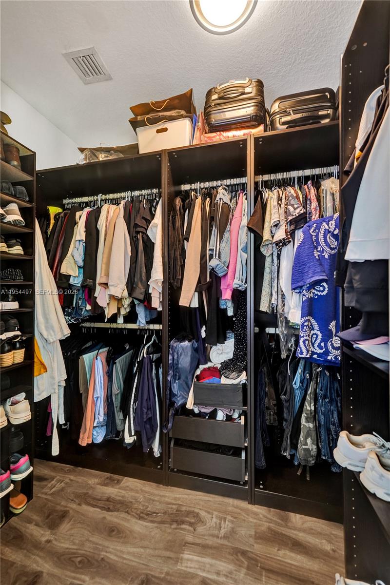 SADDLE BRIDGE - Residential