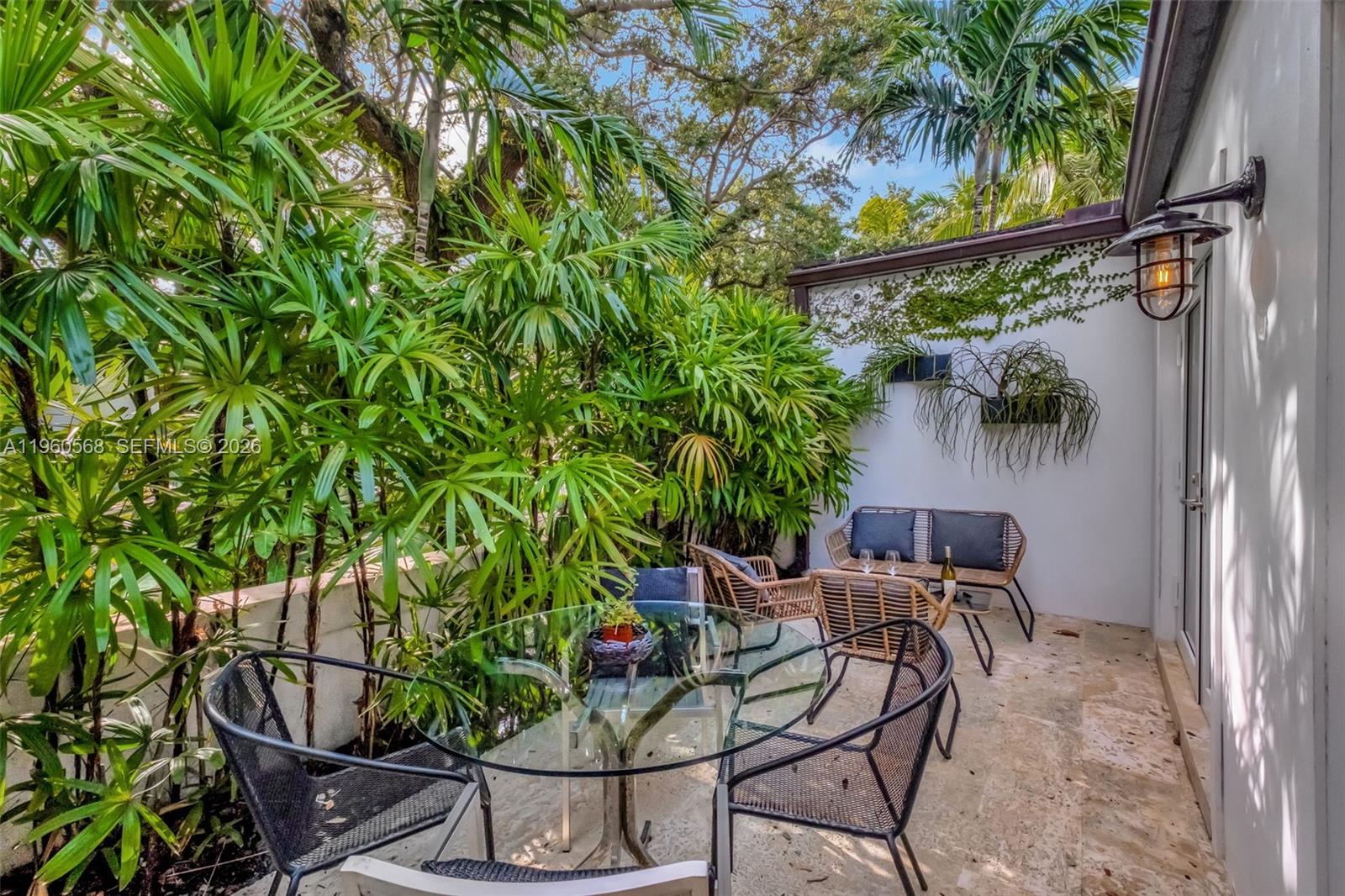 MIAMI SHORES SEC 3 - Residential