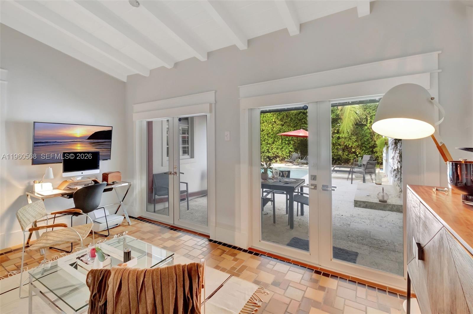 MIAMI SHORES SEC 3 - Residential