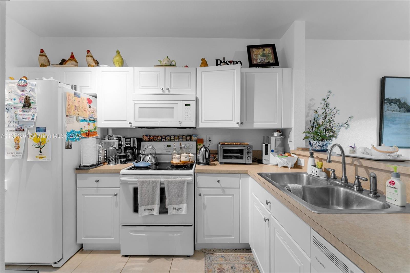 VILLAS AT CARMEL CONDO NO - Residential