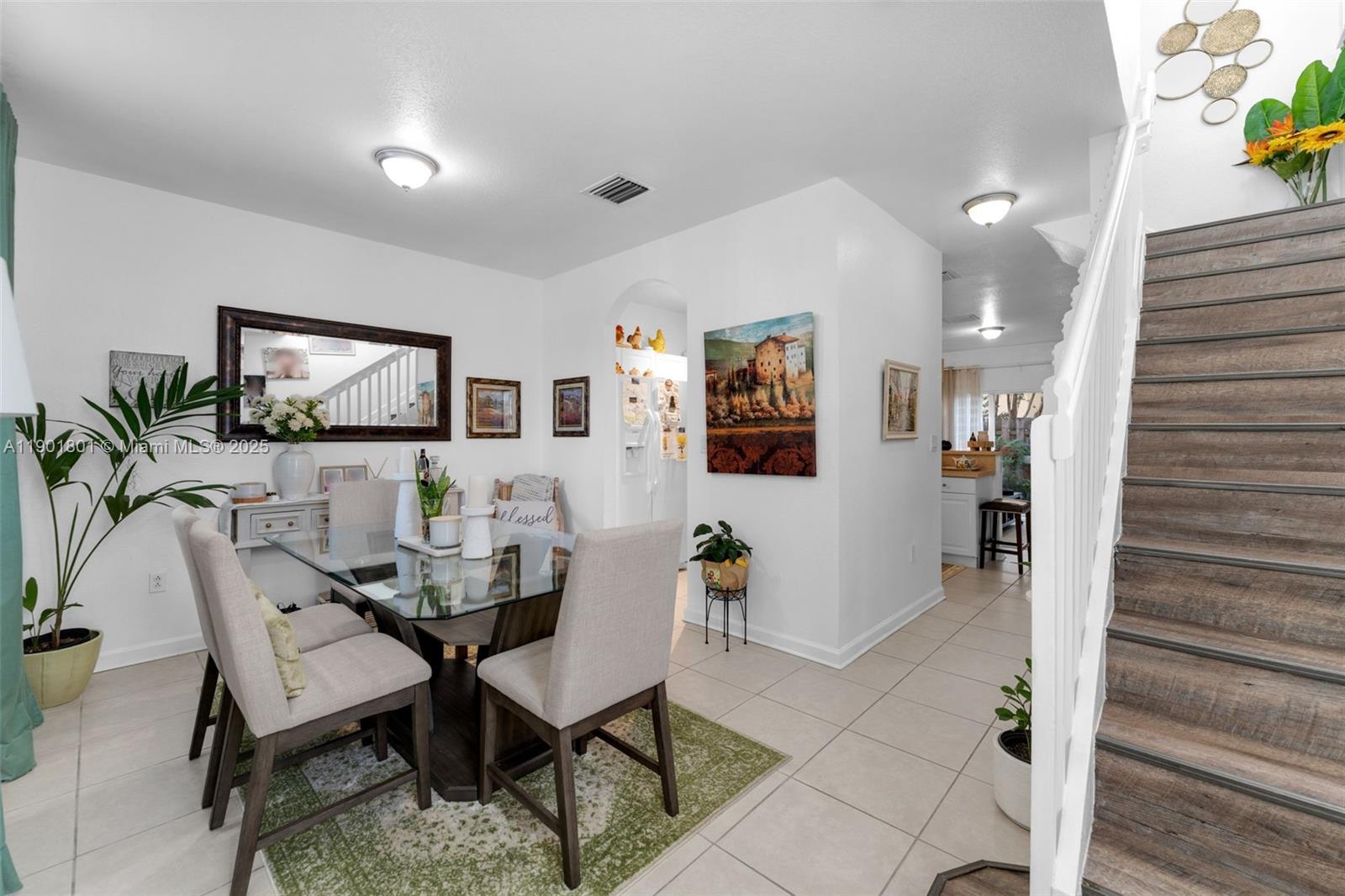 VILLAS AT CARMEL CONDO NO - Residential