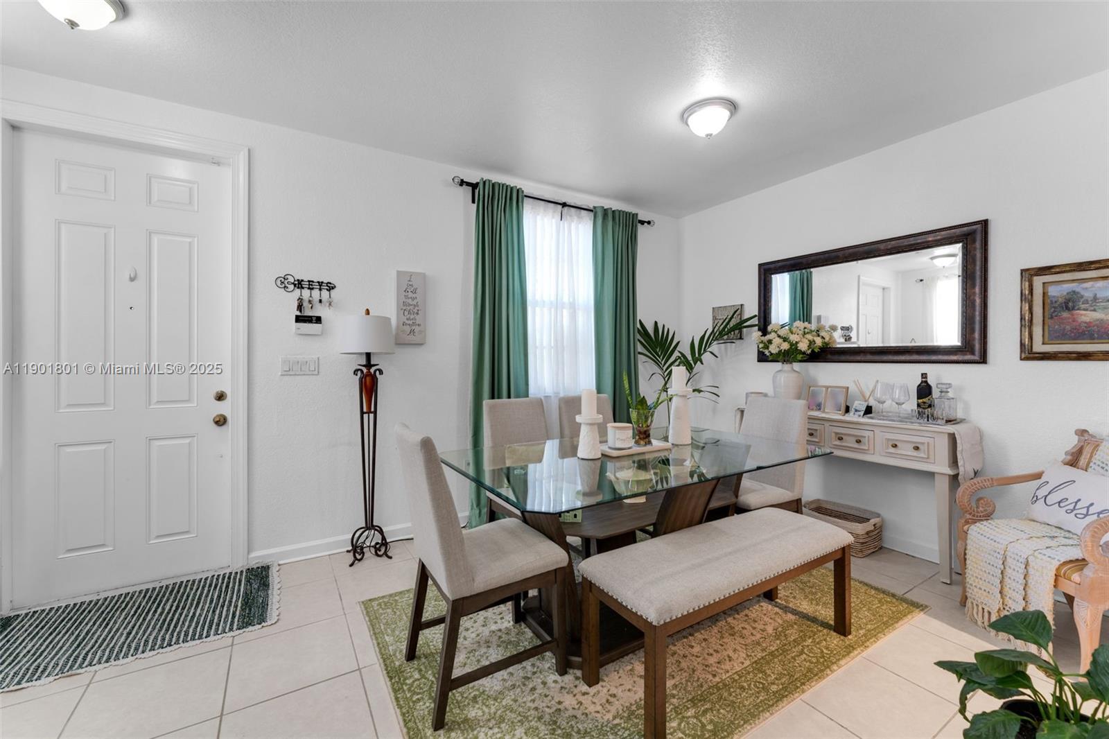 VILLAS AT CARMEL CONDO NO - Residential