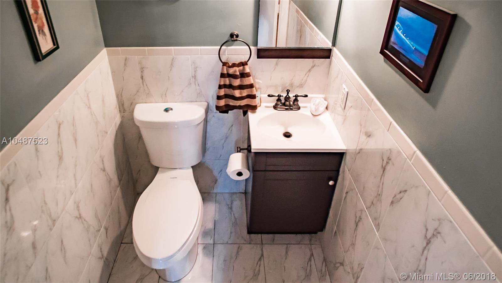 PUERTO BELLO CONDO - Residential