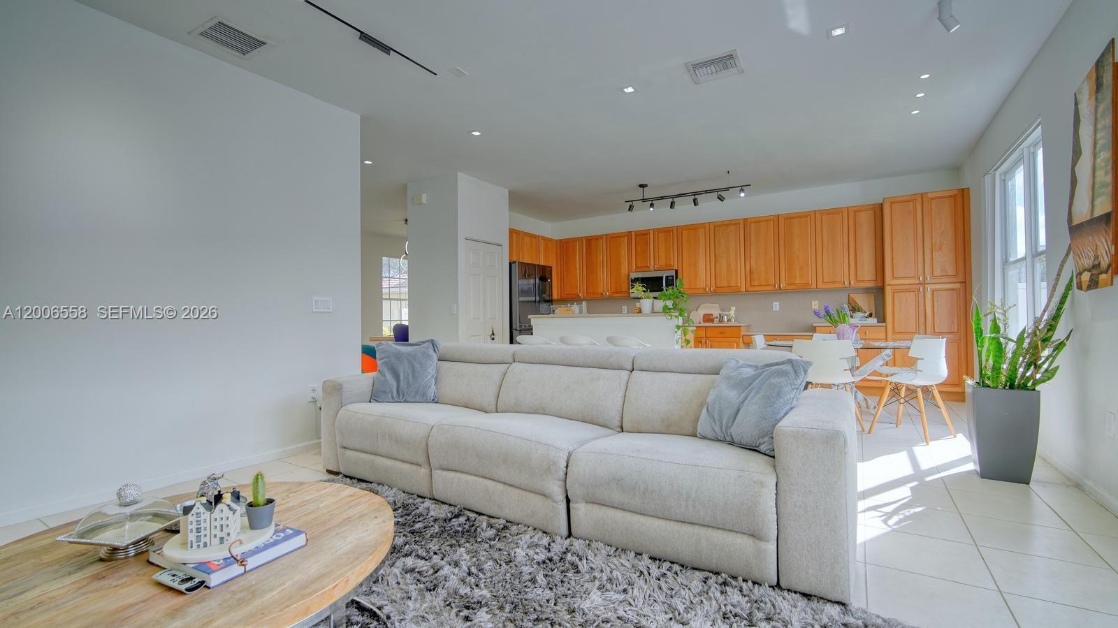 NORTH 29 ASSOC - Residential