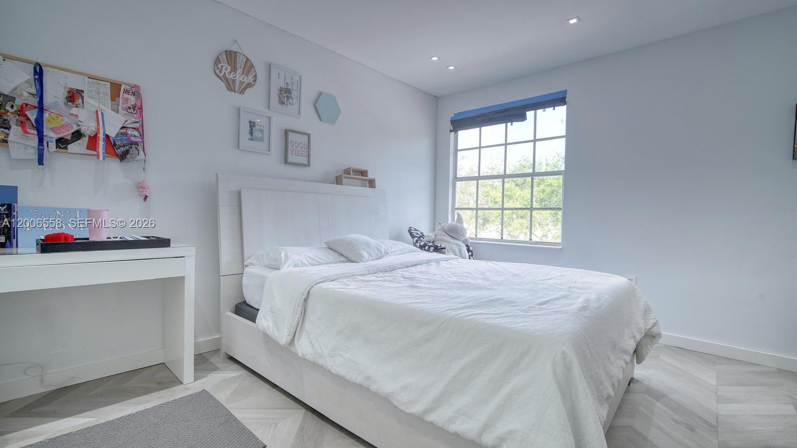 NORTH 29 ASSOC - Residential