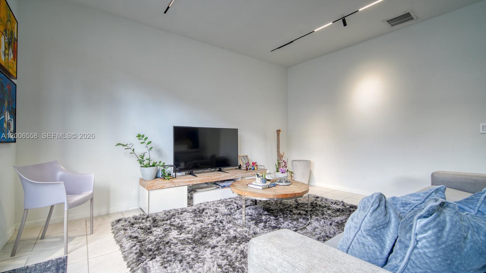 NORTH 29 ASSOC - Residential