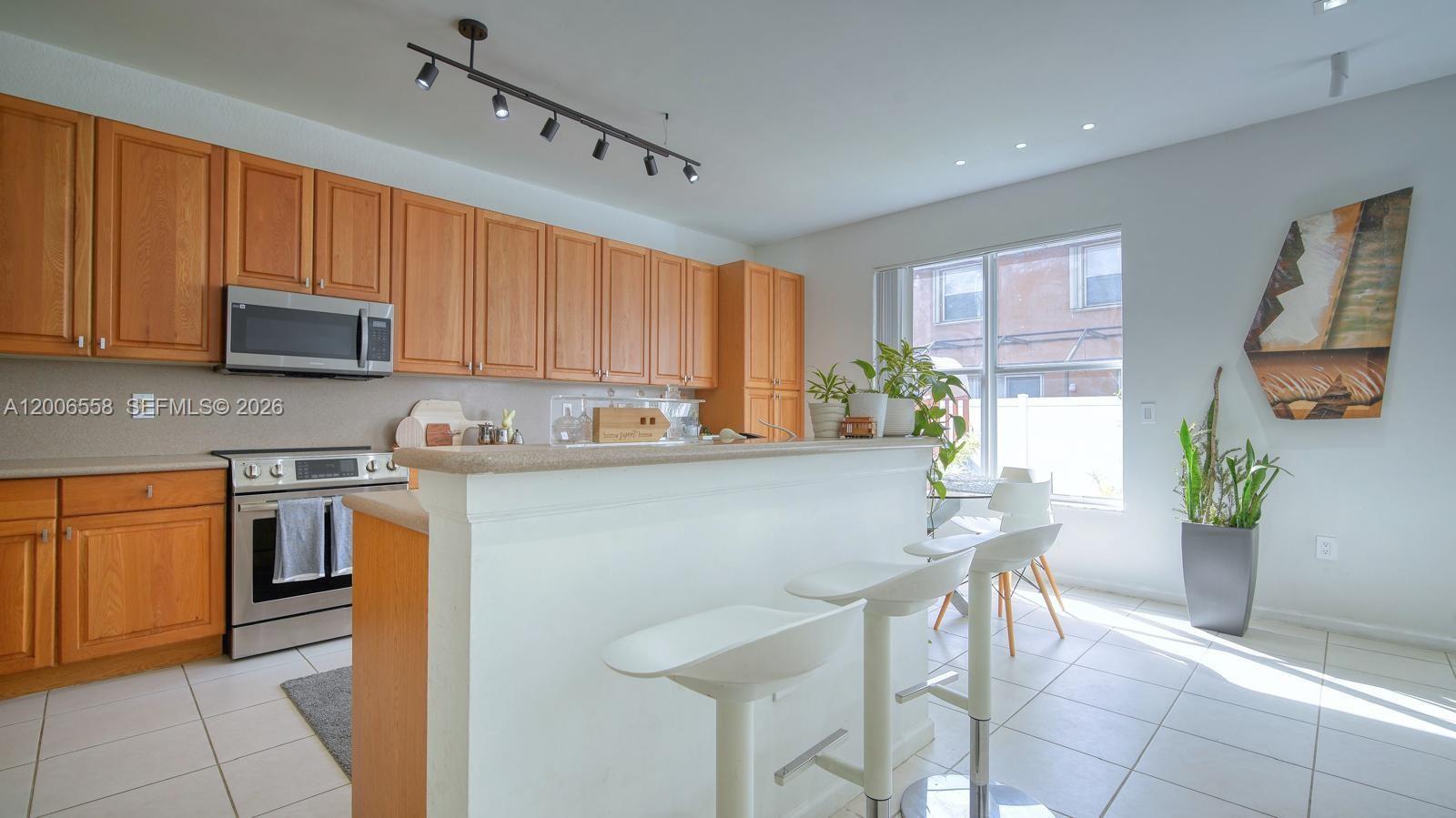 NORTH 29 ASSOC - Residential