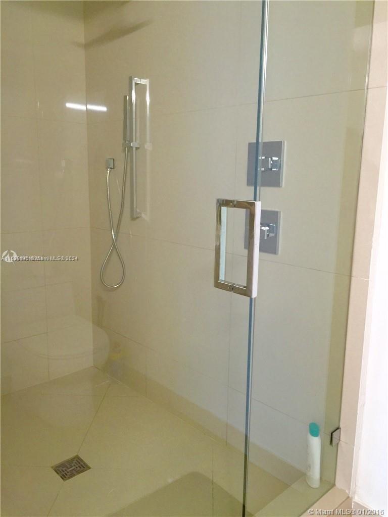 BAY HOUSE - Residential