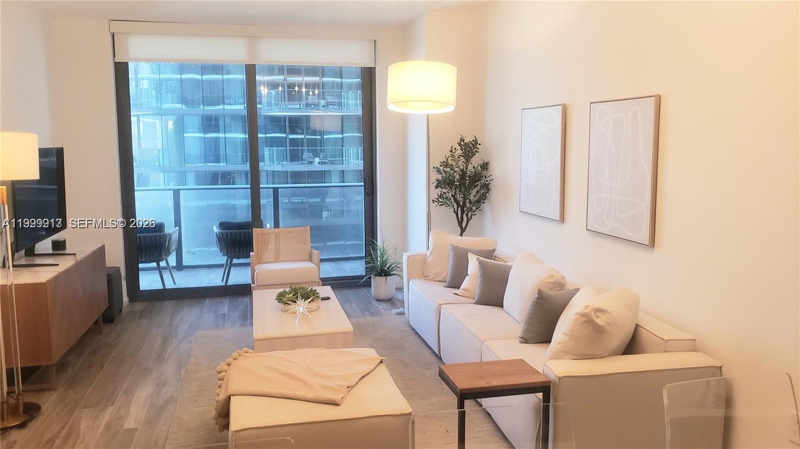 801 SMA RESIDENCES CONDO - Residential Lease