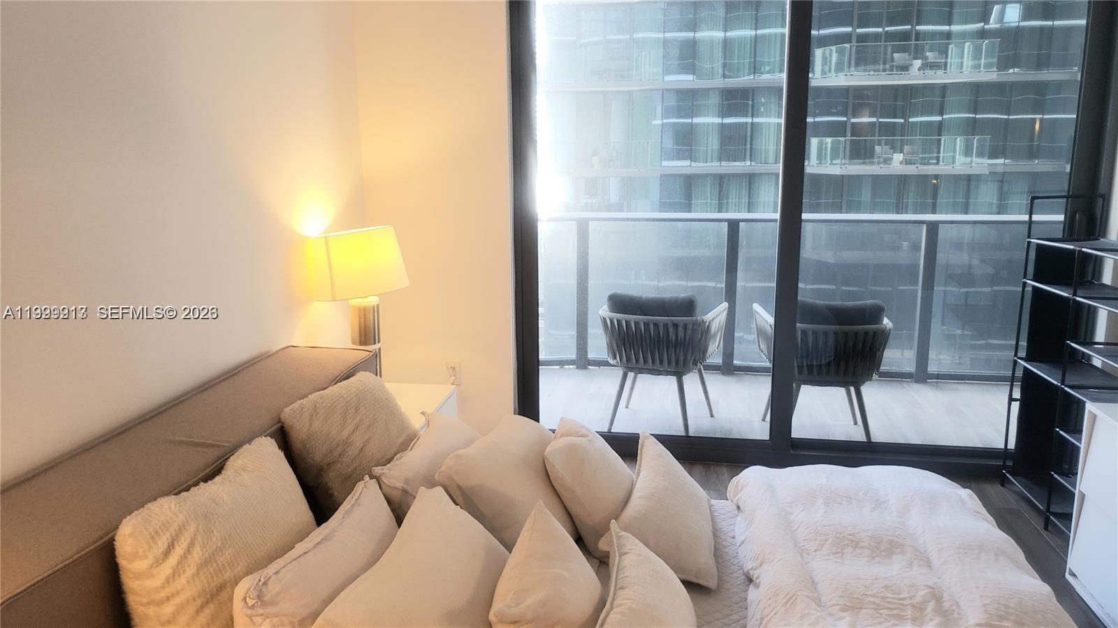 801 SMA RESIDENCES CONDO - Residential Lease