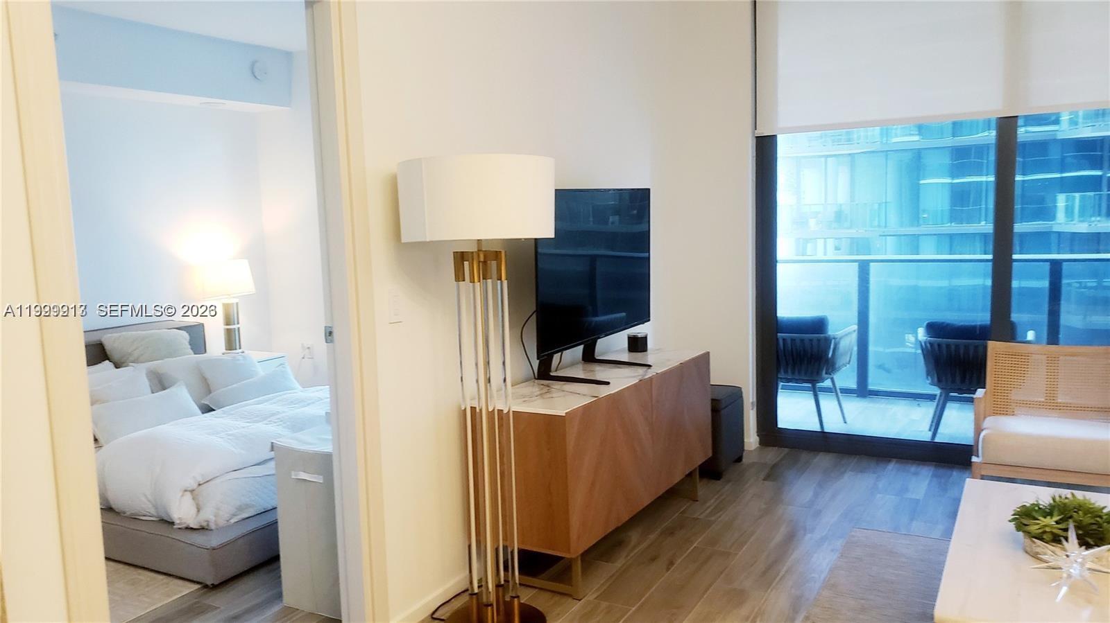 801 SMA RESIDENCES CONDO - Residential Lease