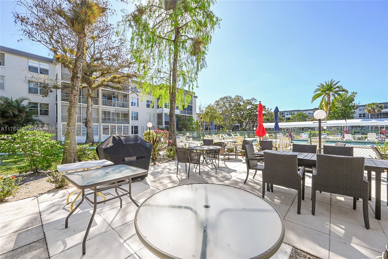 CYPRESS CHASE CONDO NO 3 - Residential