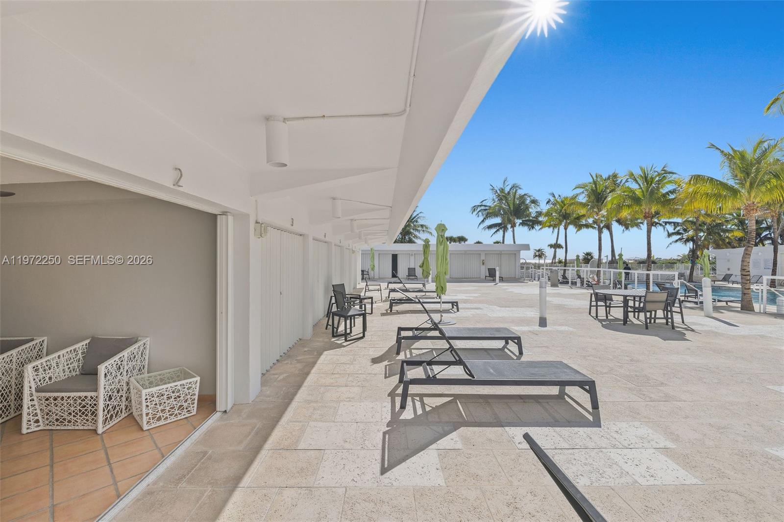 THE EXECUTIVE CONDO - Residential