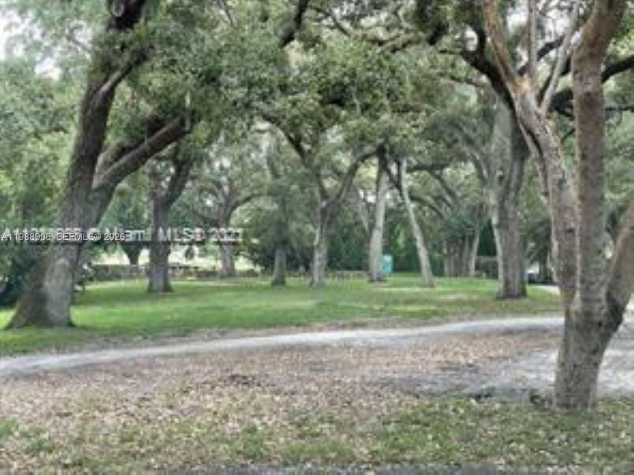 LIVE OAK CONDO ELEVEN - Residential Lease