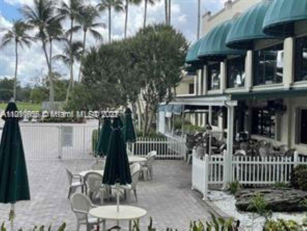 LIVE OAK CONDO ELEVEN - Residential Lease