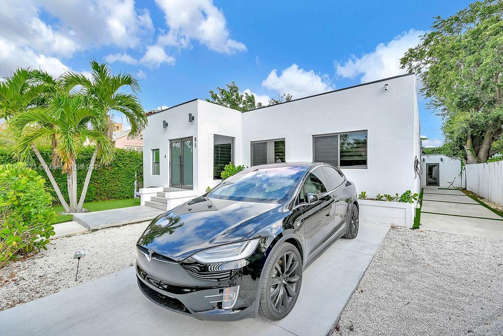 SHADOWLAWN EXTENSION SUB - Residential Lease