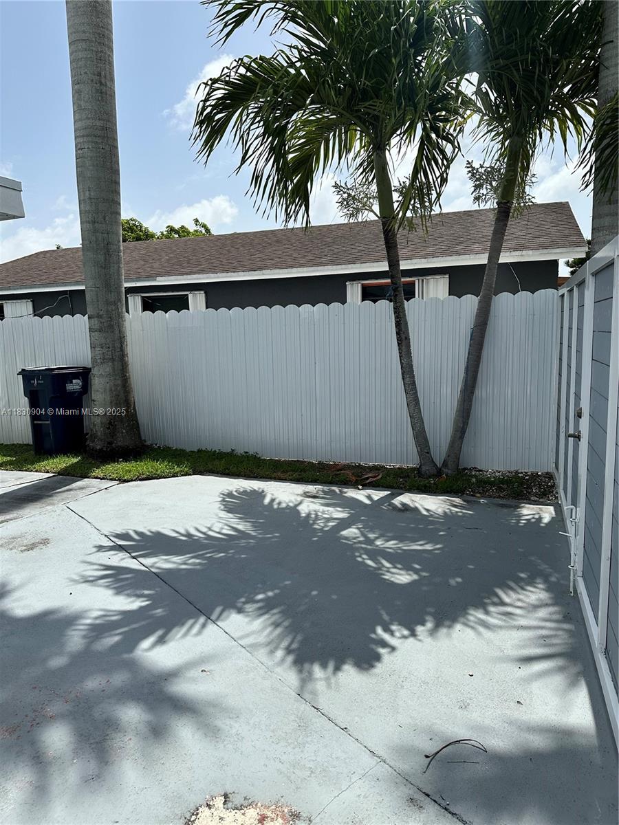 11631 SW 179th Ter