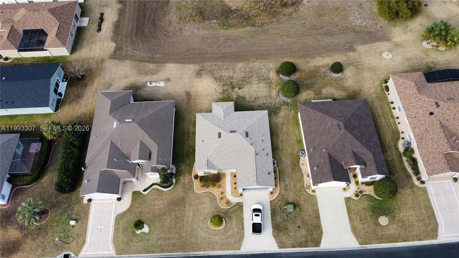 SUMMERGLEN - Residential