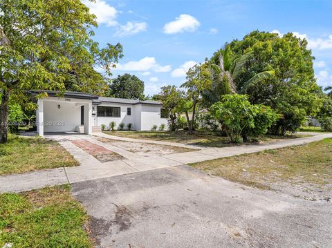 Tiny photo for 340 Carolina Ave, Fort Lauderdale, FL 33312 (MLS # A12005629)