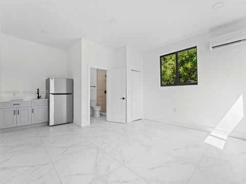 Tiny photo for 340 Carolina Ave, Fort Lauderdale, FL 33312 (MLS # A12005629)