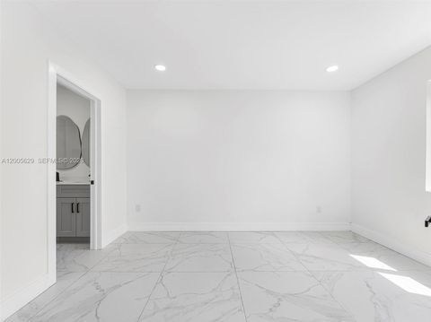 Tiny photo for 340 Carolina Ave, Fort Lauderdale, FL 33312 (MLS # A12005629)