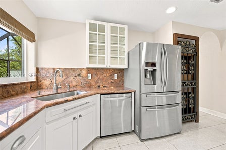 14060 RICHWOOD PL — listing photo 7