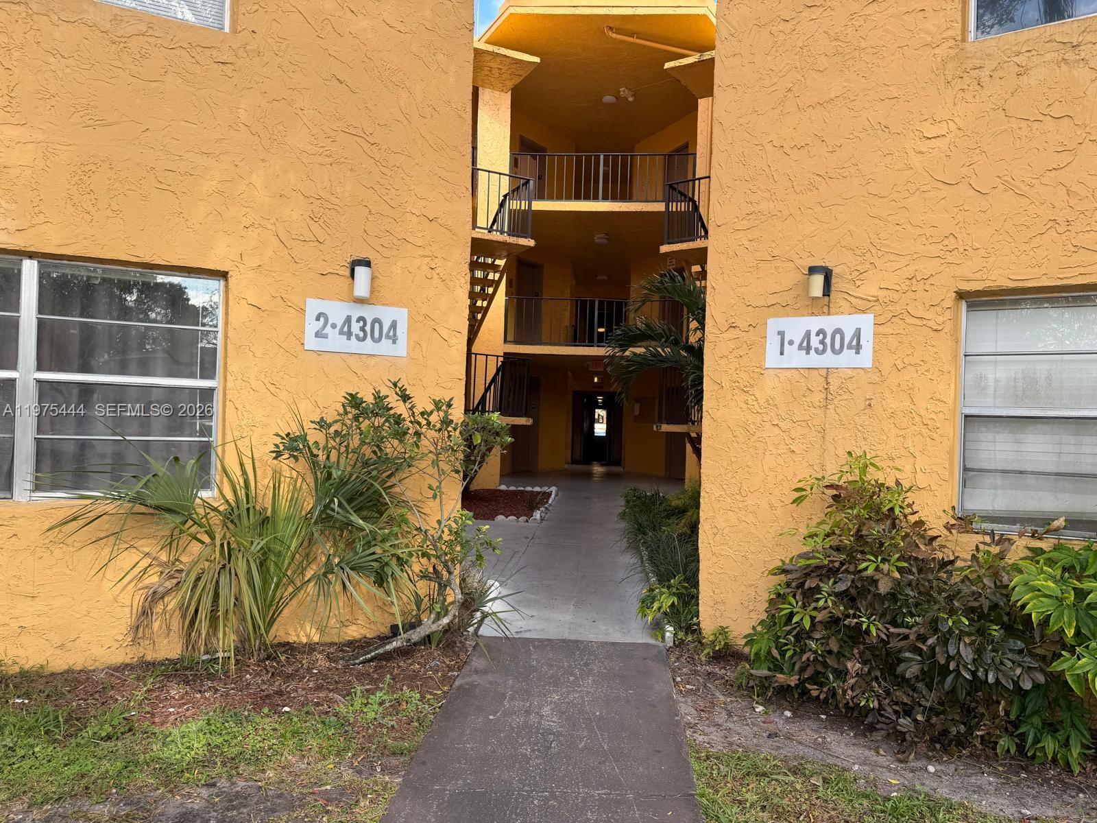 HERITAGE CIRCLE CONDO - Residential Lease