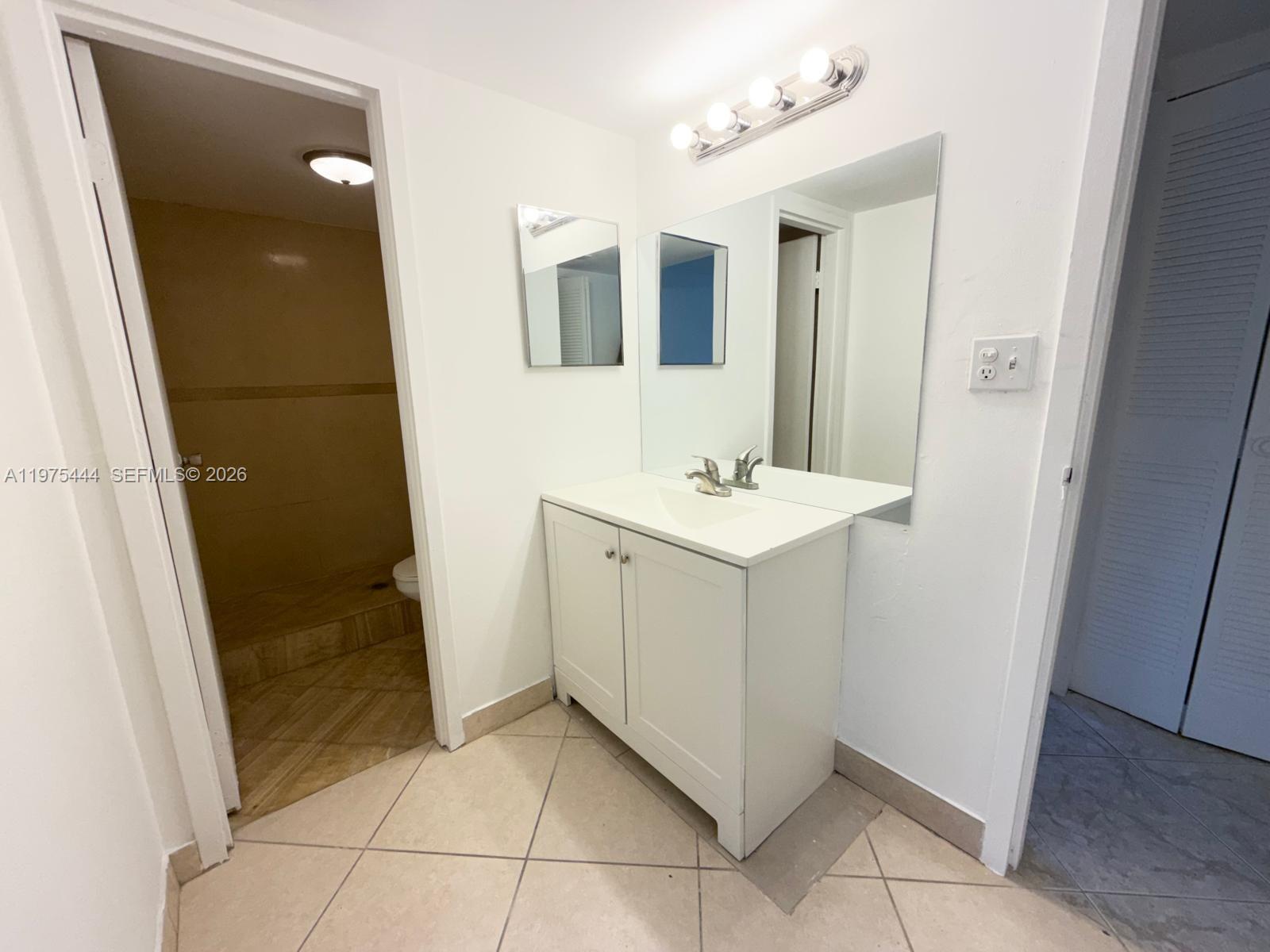 HERITAGE CIRCLE CONDO - Residential Lease