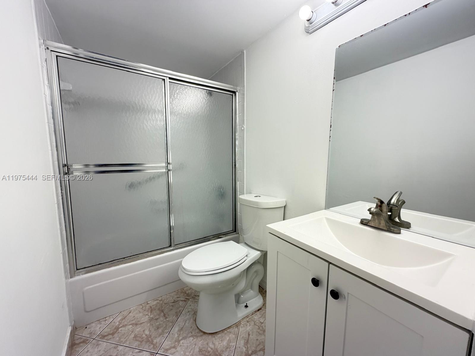 HERITAGE CIRCLE CONDO - Residential Lease