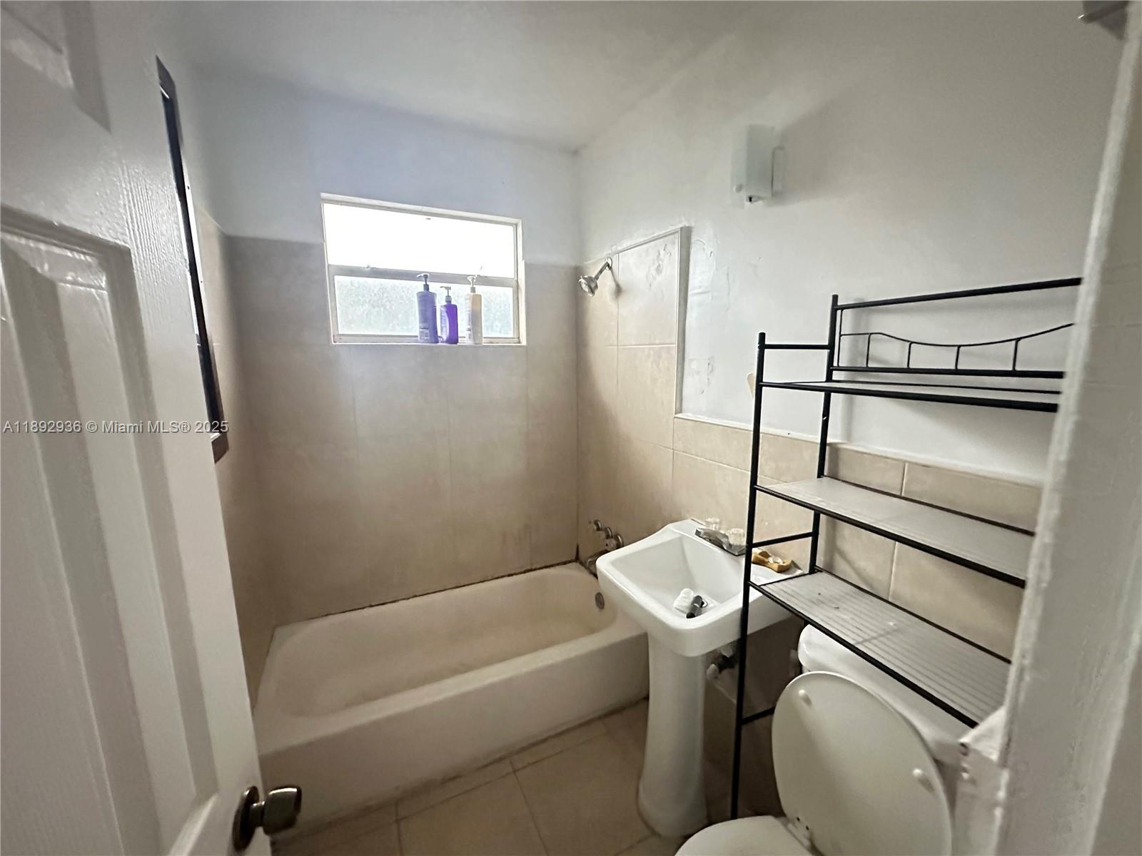 LIBERTY CITY CONDO - Residential Lease