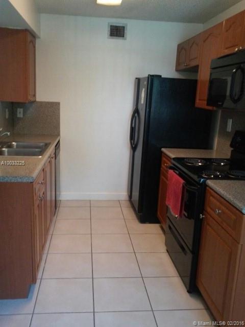 THE GREENS AT DORAL CONDO - Residential Lease