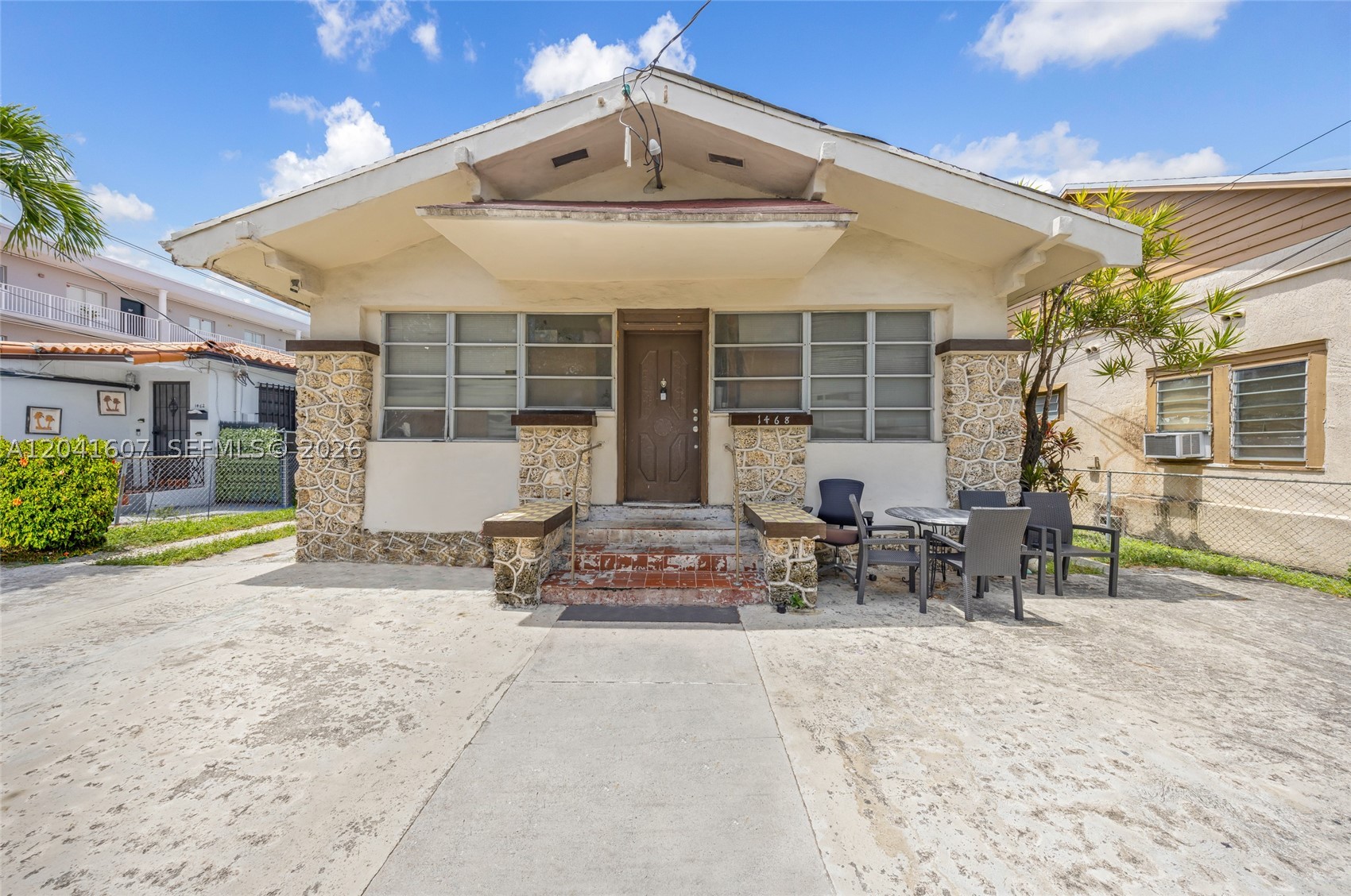 1468 SW 2nd St