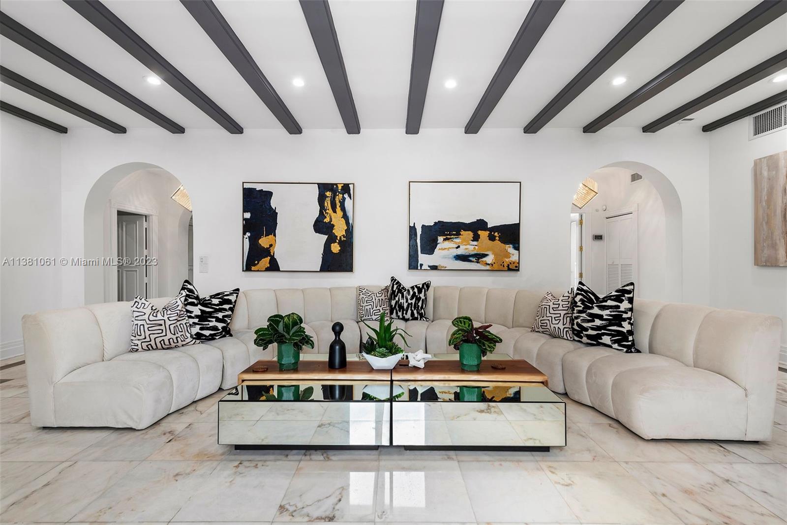 FLAMINGO TERRACE SUB - Residential