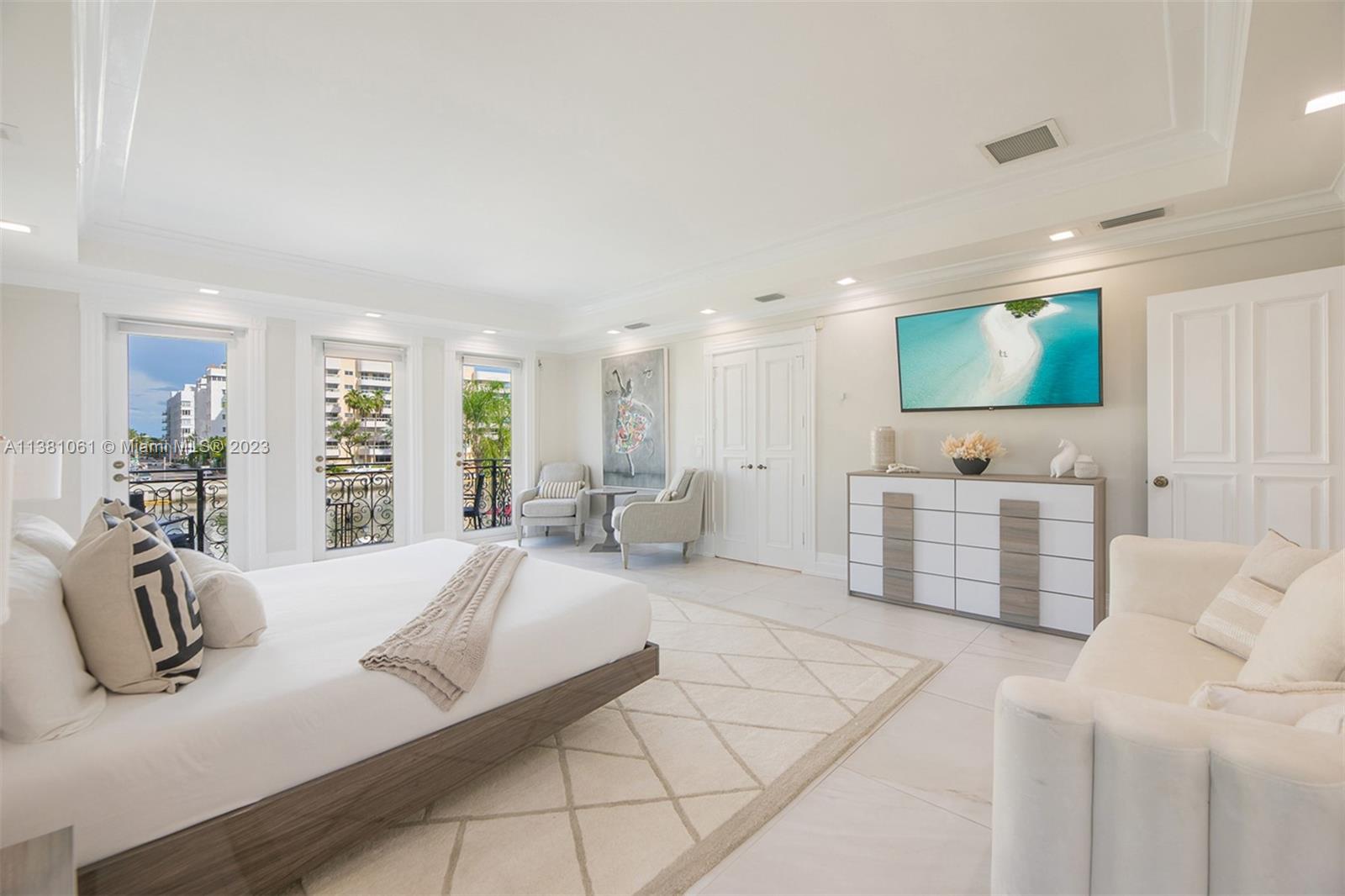 FLAMINGO TERRACE SUB - Residential