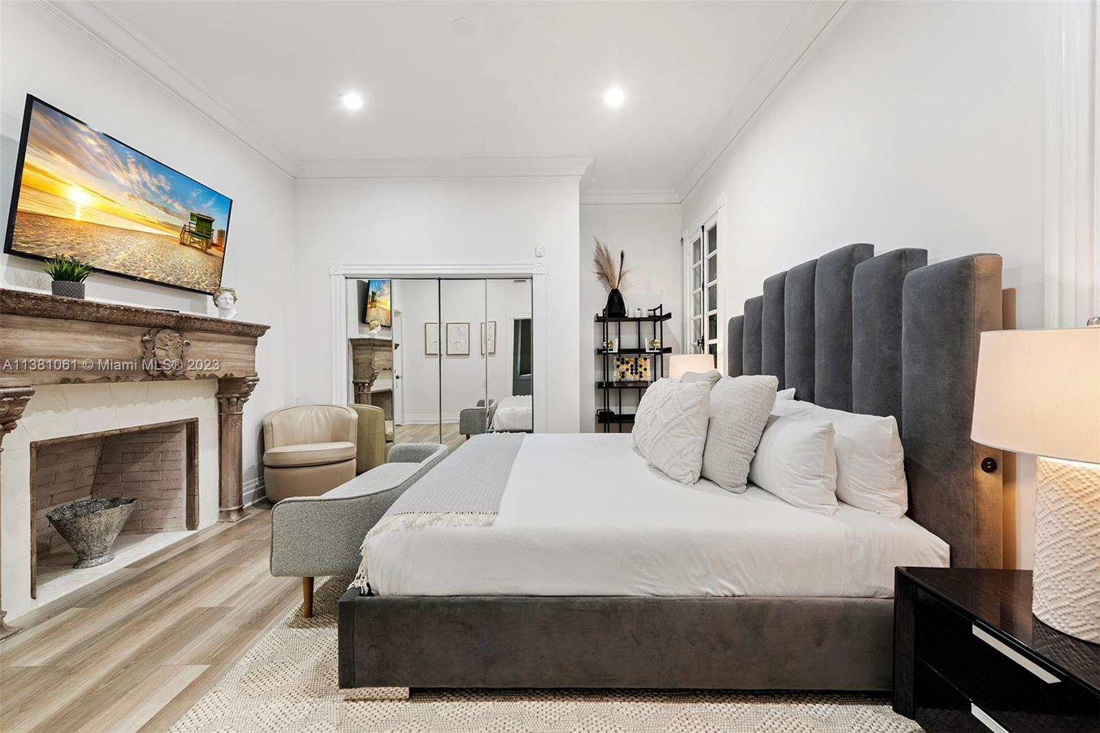 FLAMINGO TERRACE SUB - Residential