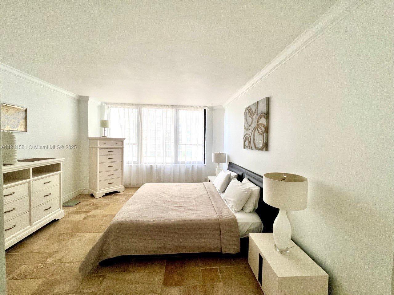 ALEXANDER TOWERS CONDO - Residential Lease