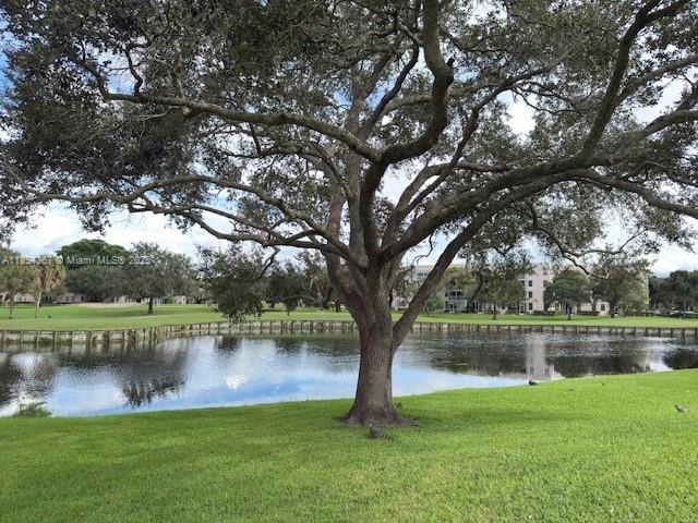 LIVE OAK CONDO ELEVEN - Residential Lease