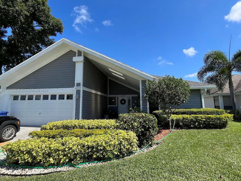 Photo of 6159 Dimond St, Jupiter, FL 33458 (MLS # A11389630)