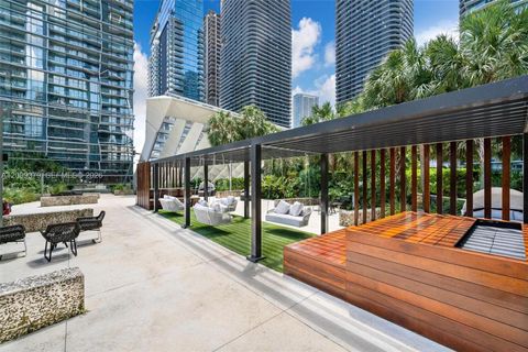 Tiny photo for 88 SW 7th St #3801, Miami, FL 33130 (MLS # A12009379)
