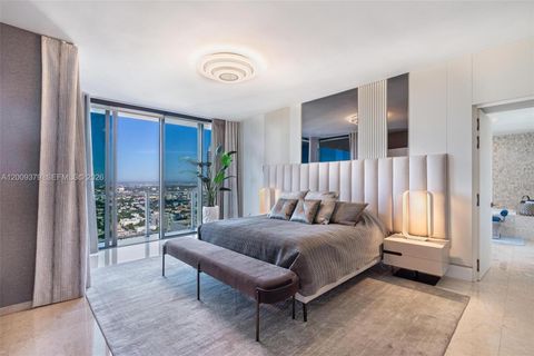 Tiny photo for 88 SW 7th St #3801, Miami, FL 33130 (MLS # A12009379)