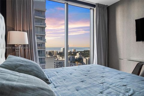 Tiny photo for 88 SW 7th St #3801, Miami, FL 33130 (MLS # A12009379)