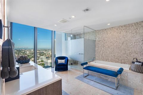 Tiny photo for 88 SW 7th St #3801, Miami, FL 33130 (MLS # A12009379)