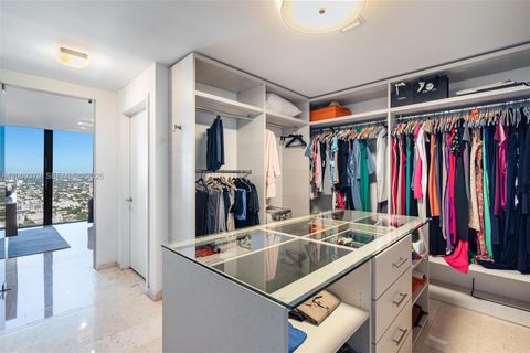 Tiny photo for 88 SW 7th St #3801, Miami, FL 33130 (MLS # A12009379)