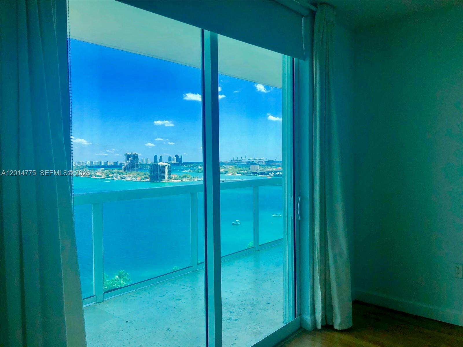 1800 CLUB CONDO - Residential