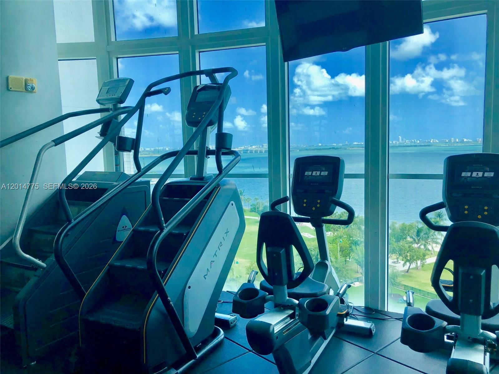1800 CLUB CONDO - Residential