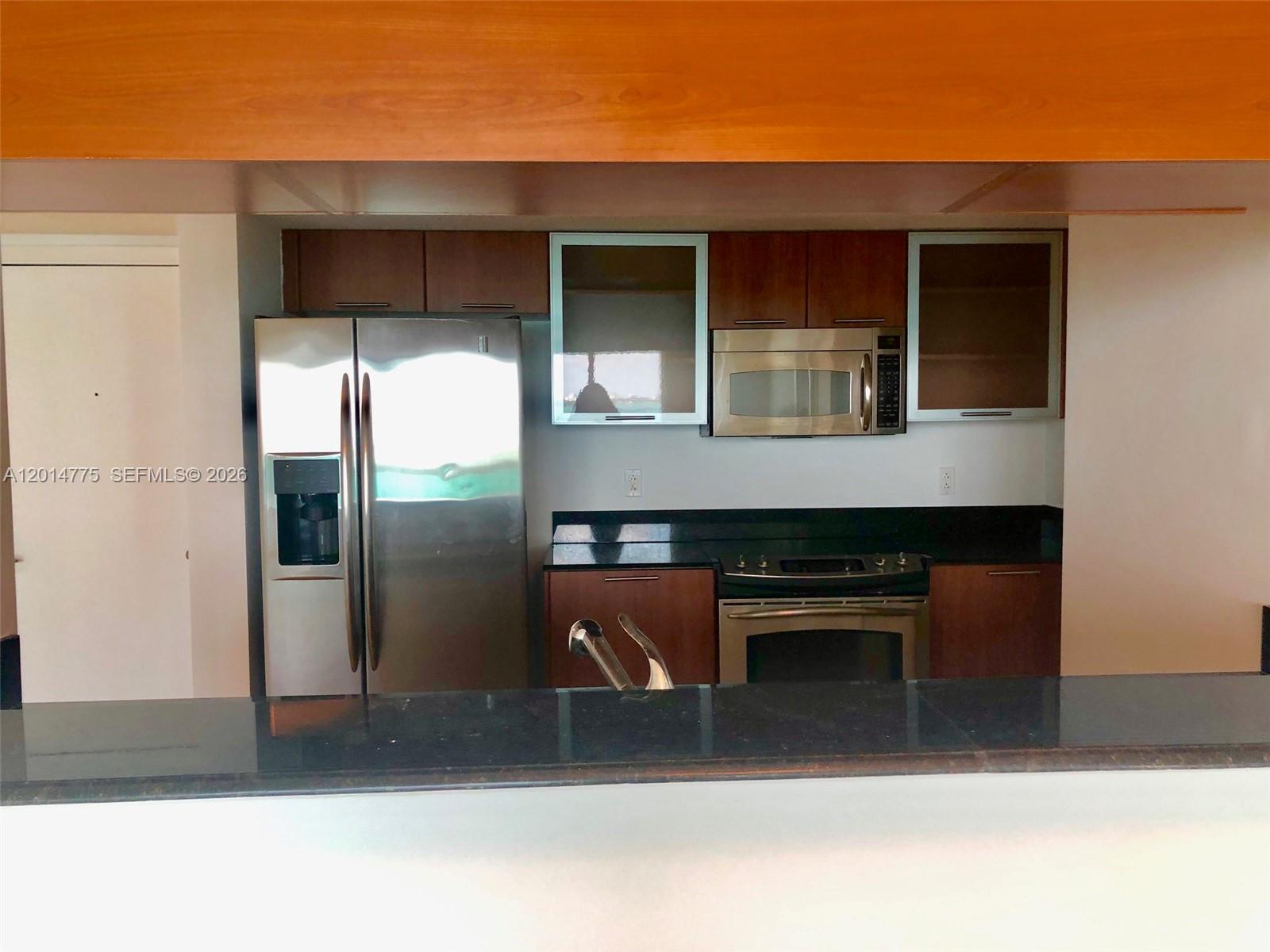 1800 CLUB CONDO - Residential